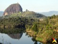/album/fotogaleria-paisajes-colombianos/paisaje-guatape3-jpg/