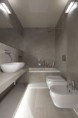 /album/fotogaleria-decoracion/creating-personality-within-white-apartment-14-bathroom-thumb-630x944-28127-jpg1/